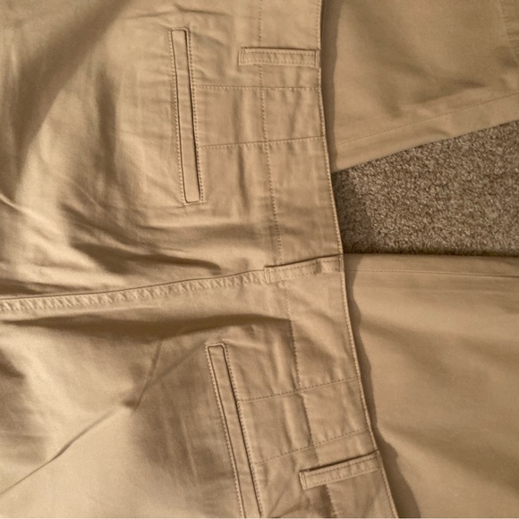 Talbots New England Chinos LIKE NEW - Picture 2 of 5
